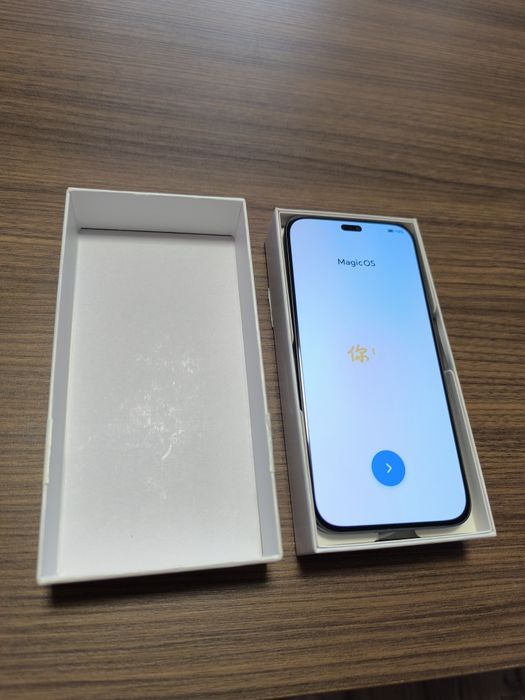 ..Honor 400 lite..
