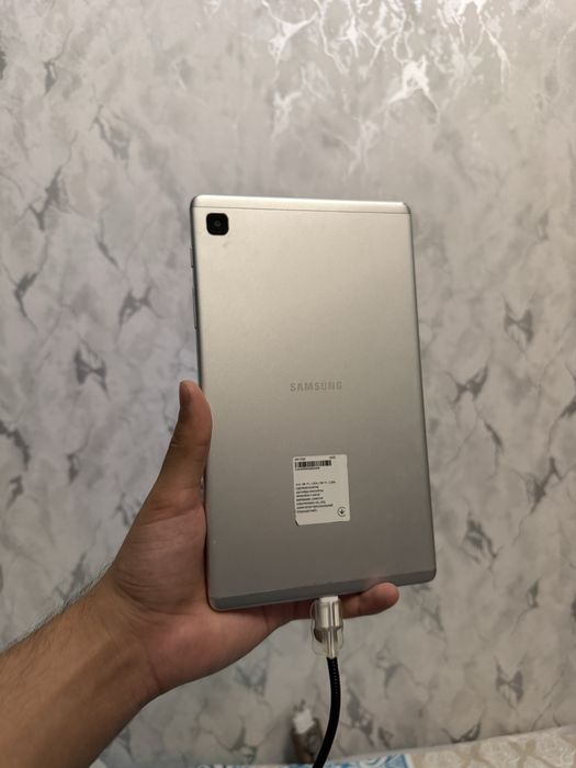 Продам Планшет самсунг