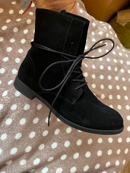 Черни боти естествен велур Fraiche