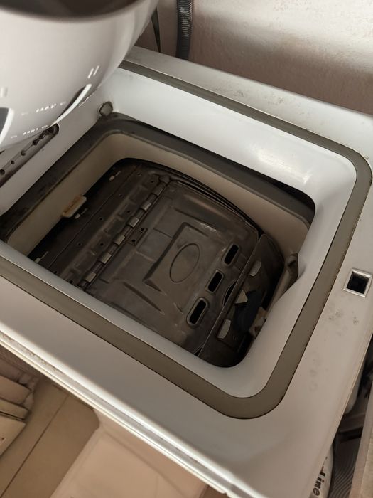 Masina de spalat varticalq INDESIT 1000 rpm