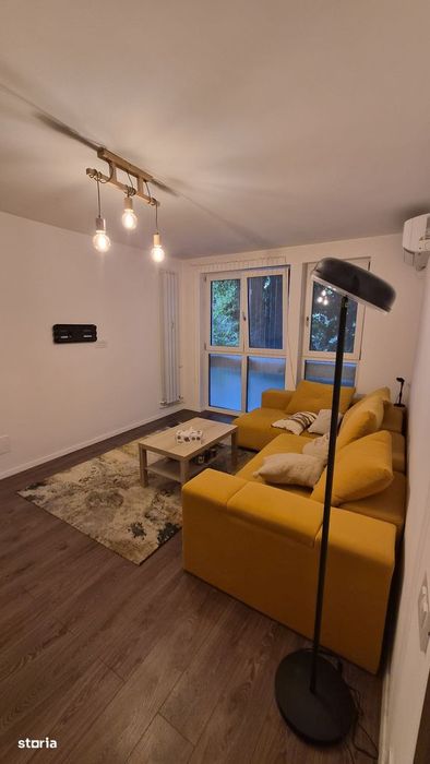 Apartament 3 camere - 150m Metrou Titan - 70 mp - renovat
