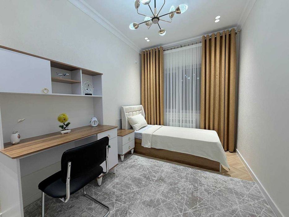 Продается 3х-комнатная квартира, евроремонт, с мебелью и техникой