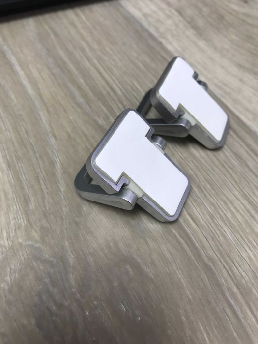 Крачета за лаптоп