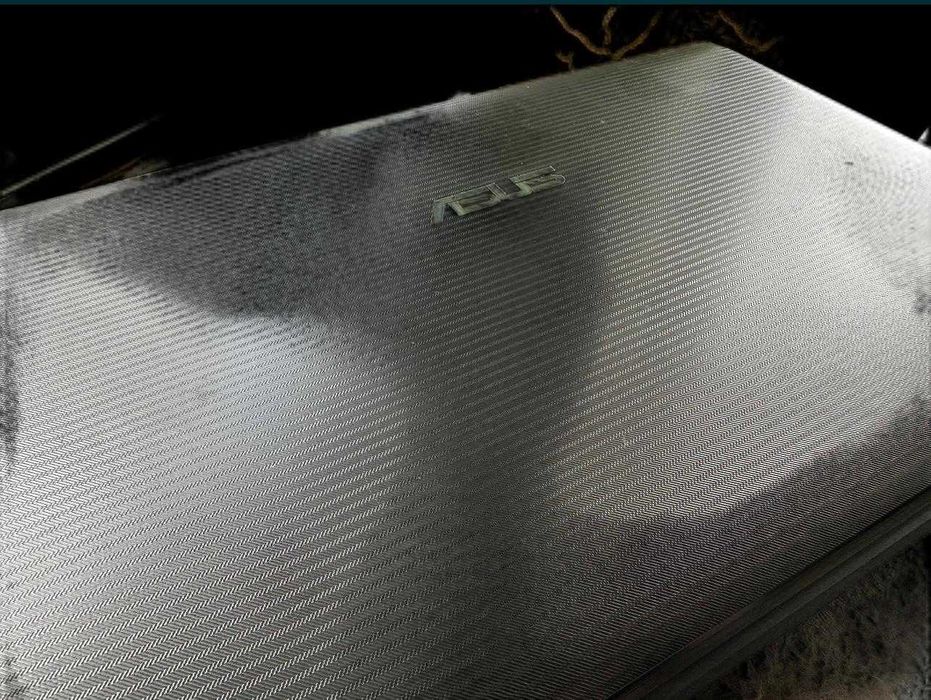 Laptop ASUS model K55V i7 16GB Ram sau schimb, transport gratuit