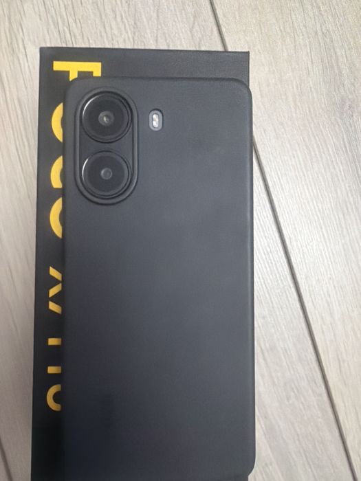 Poco x7pro в комплекте только коробка