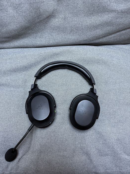Casti Razer Baracuda X