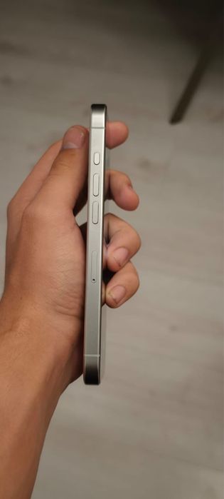 Apple 15 pro sim+esim