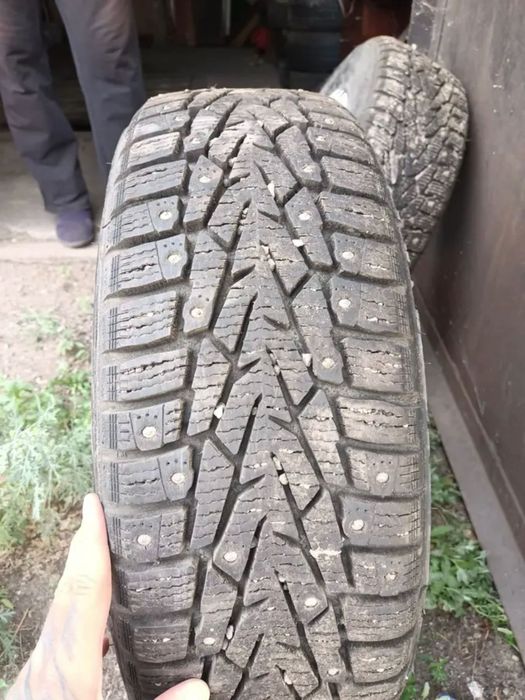 Комплект шин с дисками 195/65 R15