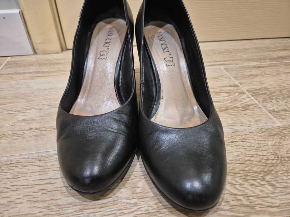 Обувки естествена кожа Lasocki
Номер 38
Височина ток 7.5см