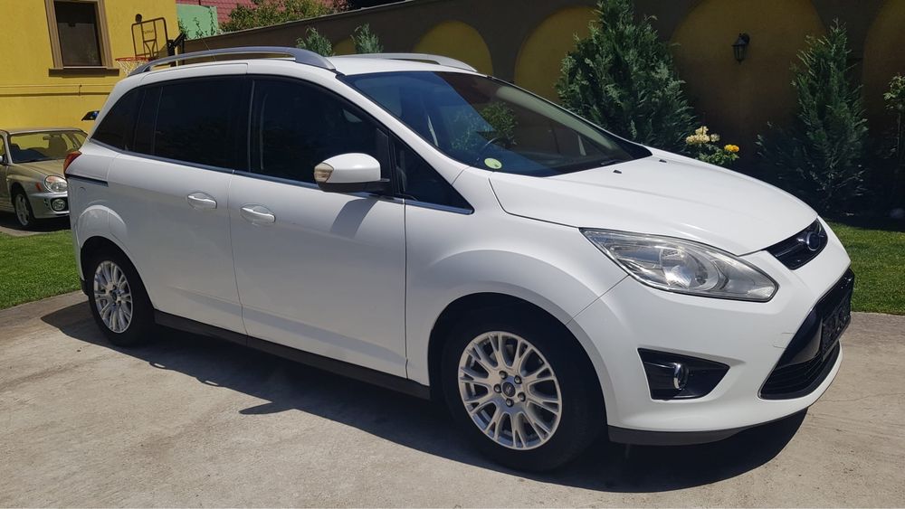 Ford Grand C-Max Titanium