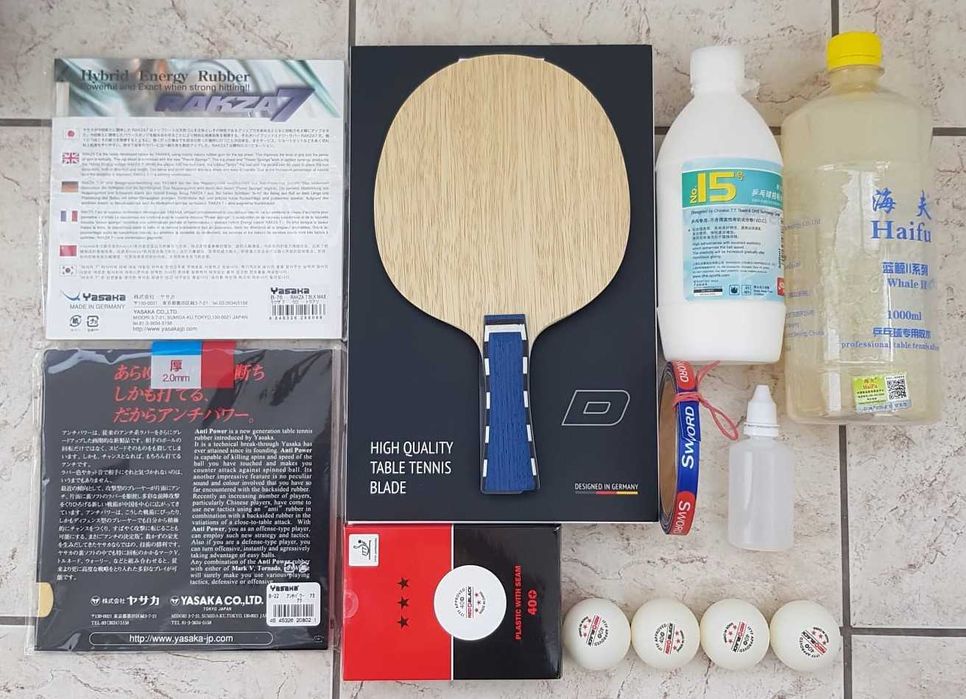 Paleta neformata (Lemn Donic + fetze Yasaka)