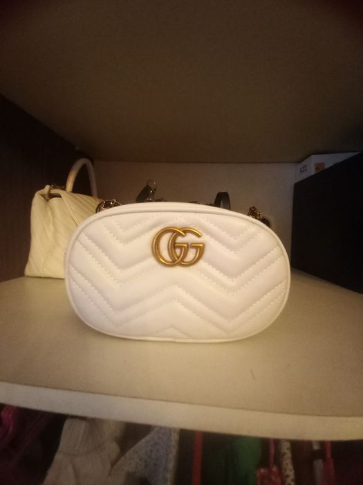 Gucci натур кожа.