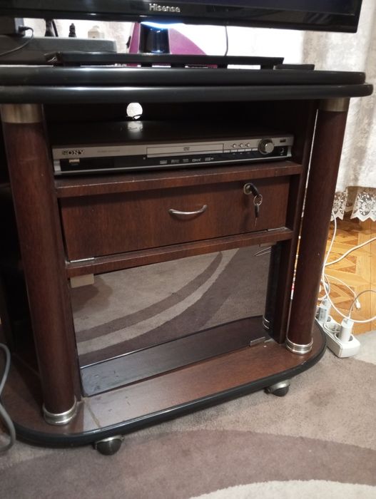 Тумба под Телевизор