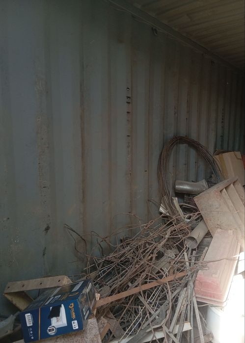 Контейнер сотилади