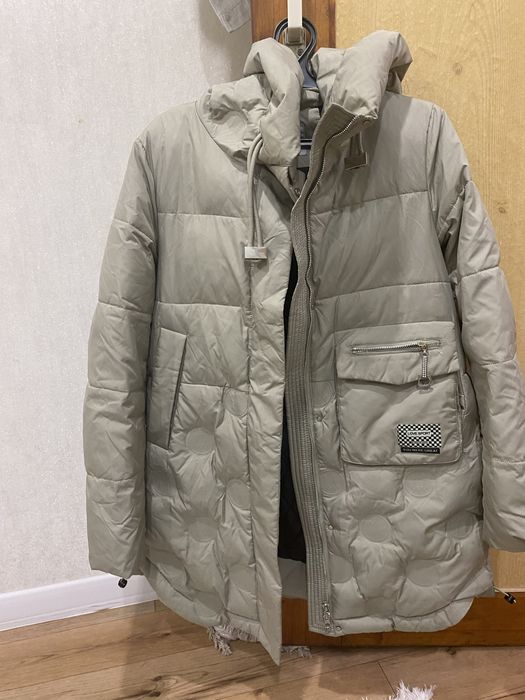 Продам зимнию куртку