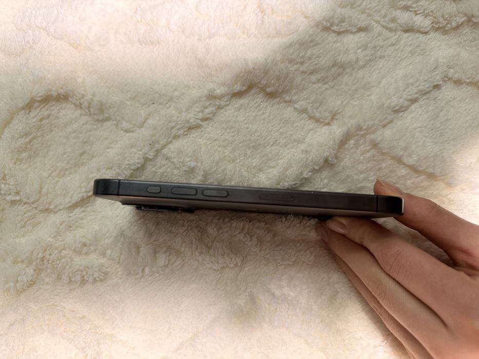 Айфон Iphone 15 pro - 512гб