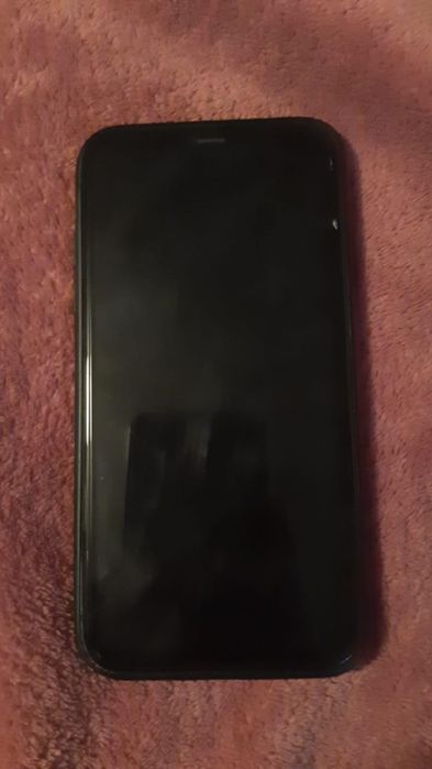 iPhone 11,в хорошем состоянии