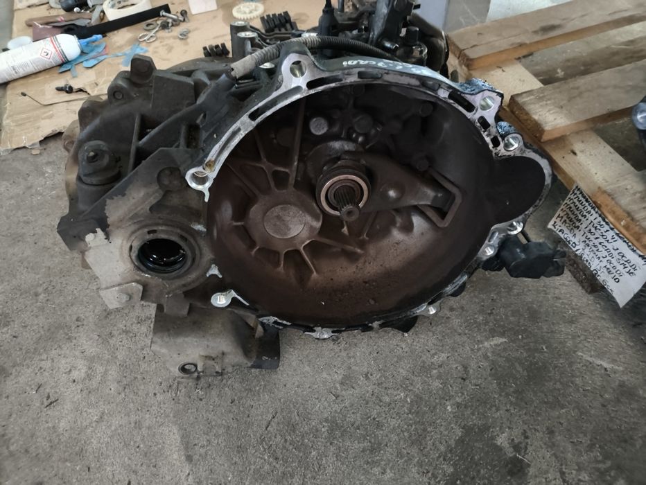 Скоростна кутия за Hyundai IX35,Tucson 1.7crdi