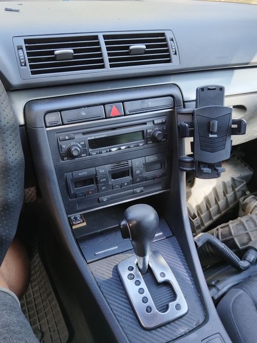 Продавам  ауди на части