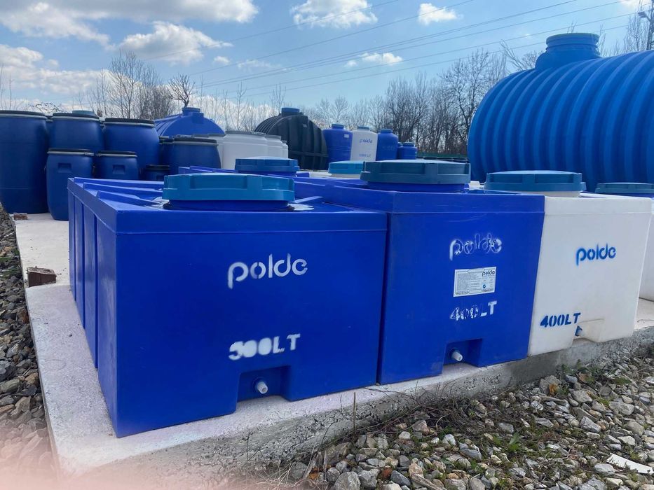 Продавам квадратни резервоари за вода от 100 литра до 500 литра!