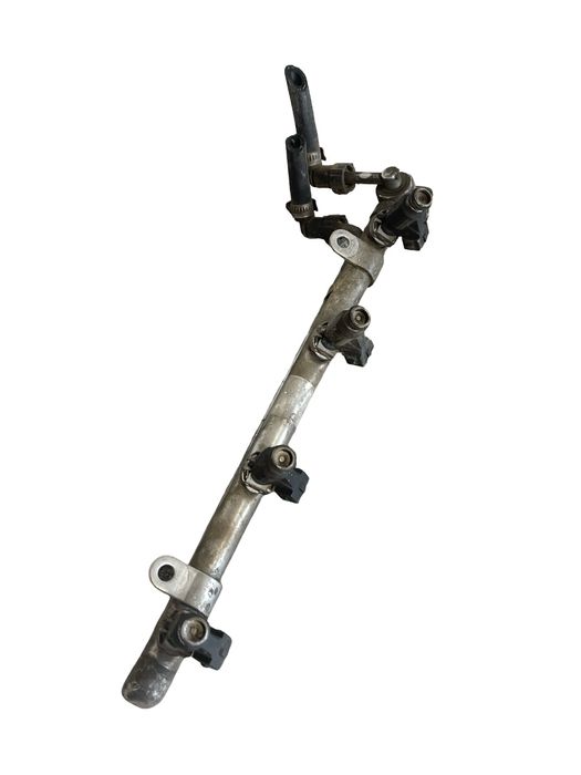 Rampa Injectoare Great Wall Hover Π 2006 - > 2.4 4G64-S4M 17204526