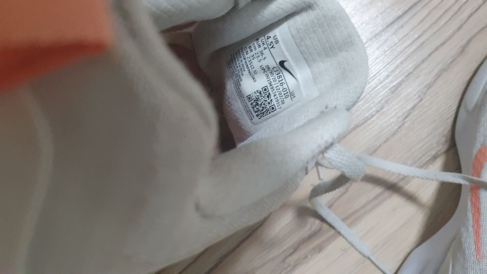 Кроссовки Nike  обувь летняя зимняя