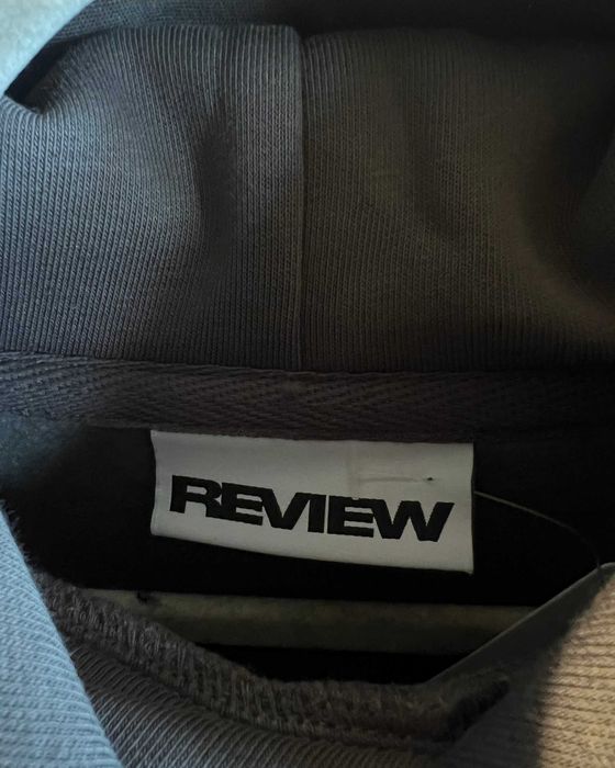 Лого Суичър "Review"