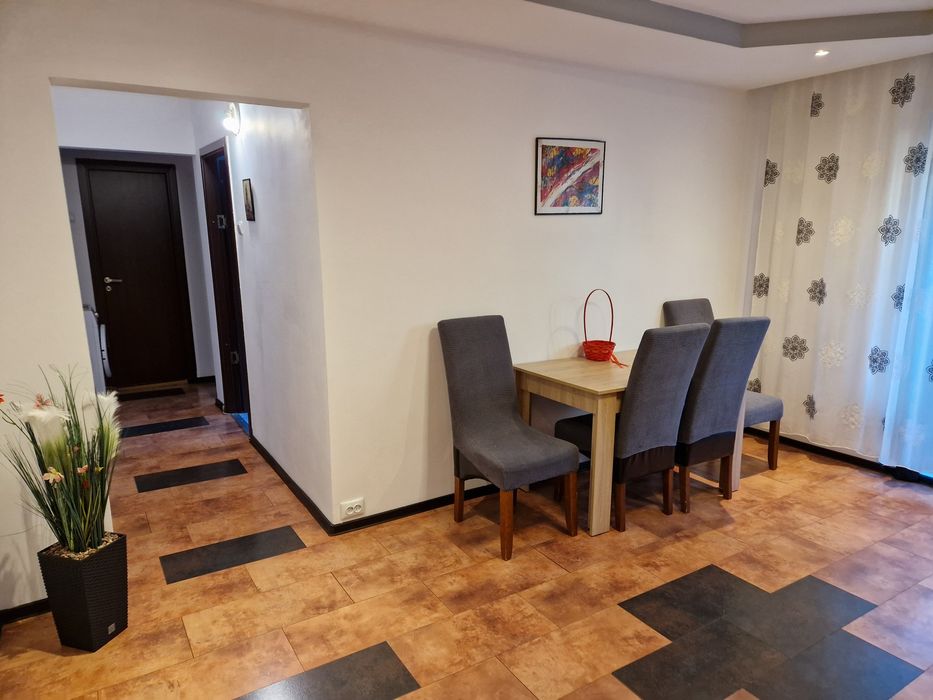 Apartament 3 camere etaj 1 Moldomobila