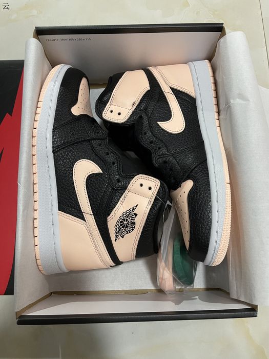 Air Jordan 1 Retro High “Crimson Tint”