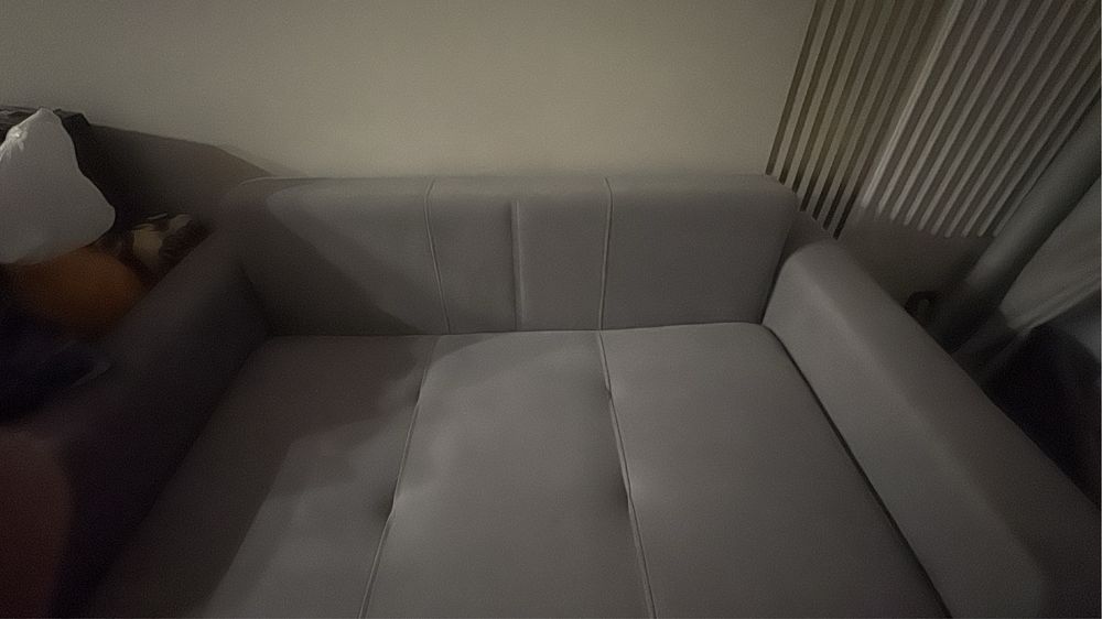 Продам диван очень хорошем состаяние