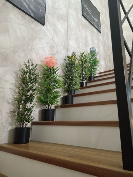 Искусственные цветы. Суний гуллар