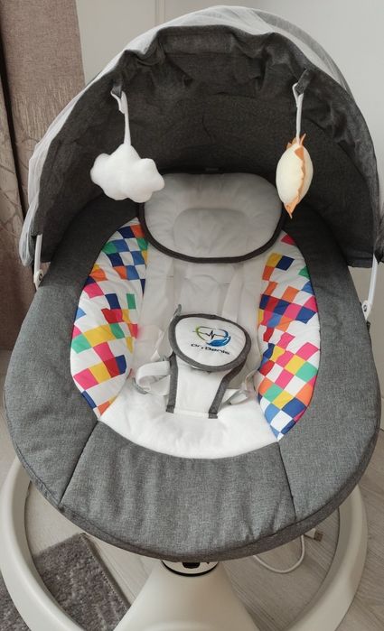 Leagăn electric cu bluthout