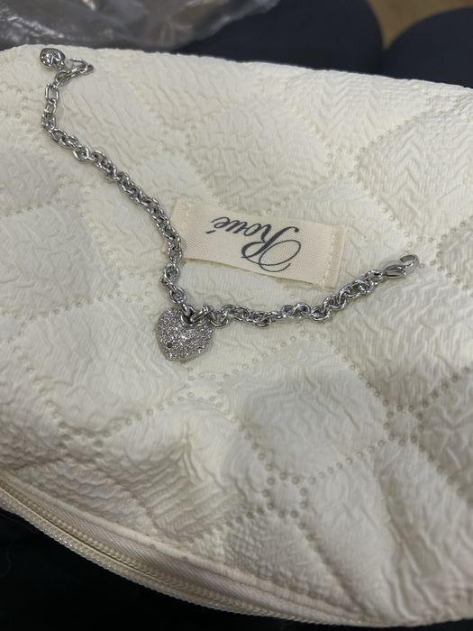 Дамска гривна Guess