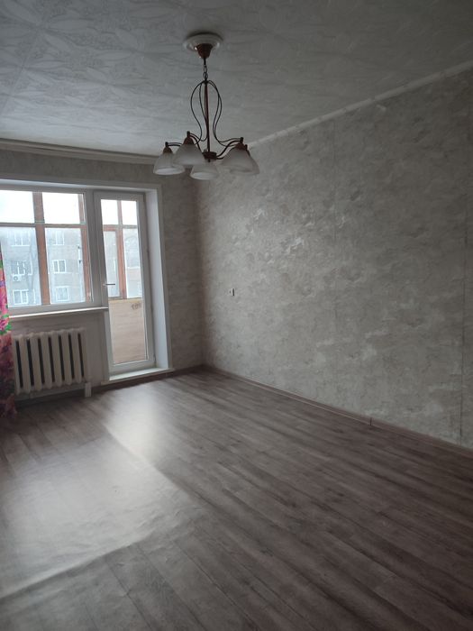 Продам квартиру в аксу