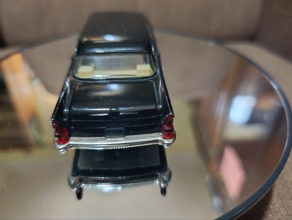 Модель Чайка газ-13 а15  СССР 1/43