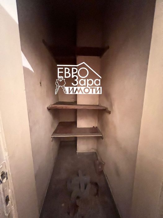 Продава се Четиристаен апартамент в Стара Загора, Център - 84 кв.м за 1548 €/кв.м - Снимка #6