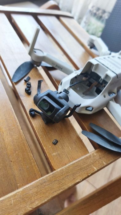 Drona Dji mini 4k