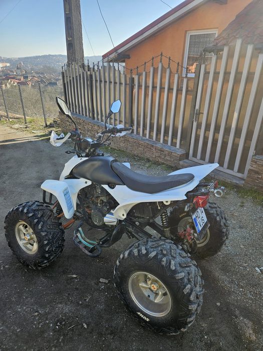Vând ATV  înmatriculat