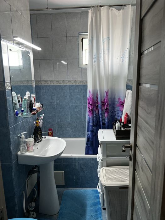 Particular, inchiriez apartament 2 camere  Metrou Titan