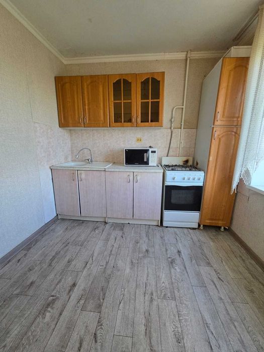 Продается 2-ком к в 4-микрорайоне