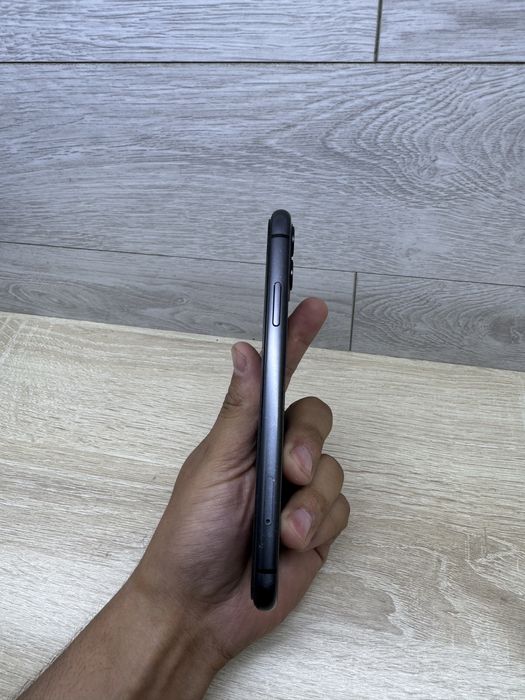 Продаю iphone 11 64 gb