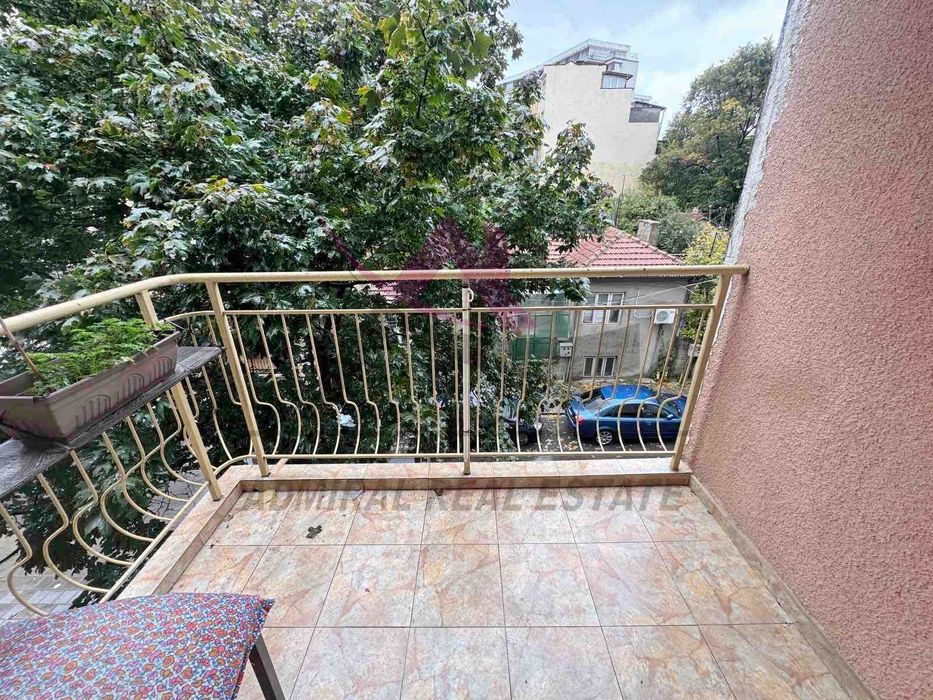 Дава се под наем Двустаен апартамент в Варна, Окръжна болница - 56 кв.м за 358 € - Снимка #5