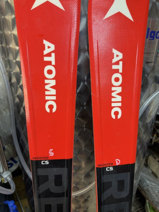 Schiuri Atomic Redster CS 163 cm