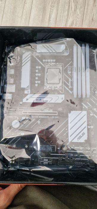 Kit Placa de baza,procesor si memorii rami