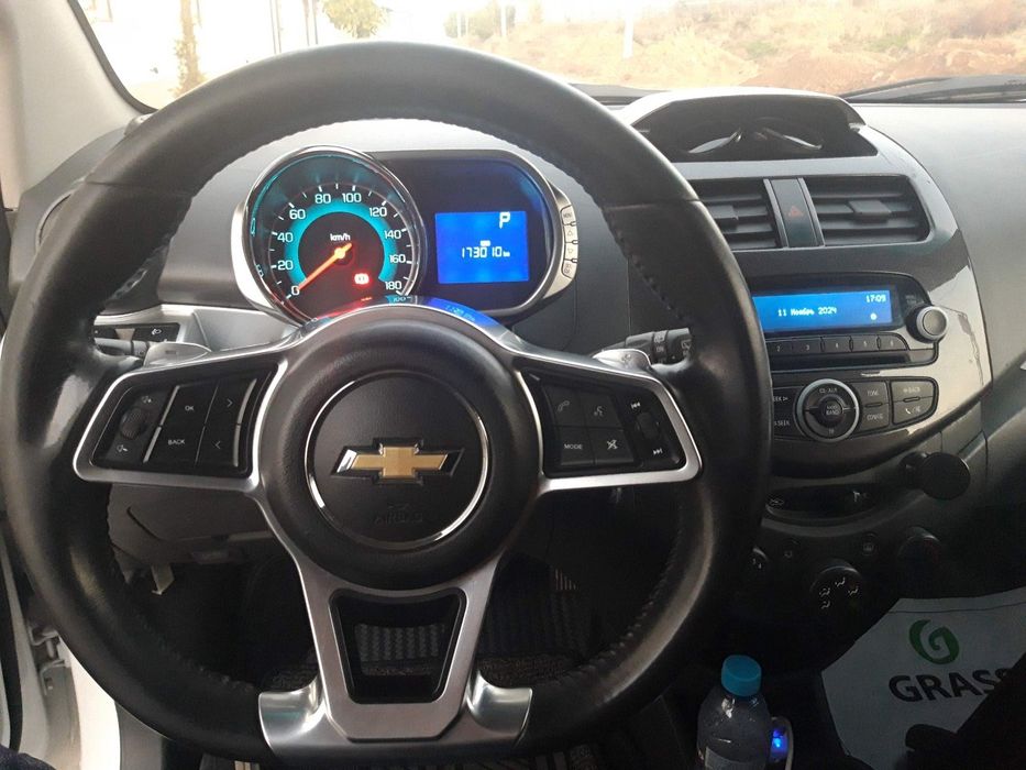 Машина узимми номимда