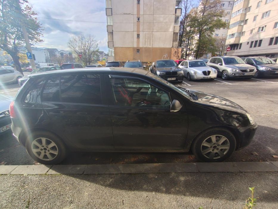 Golf 5 de vânzare sau schimb