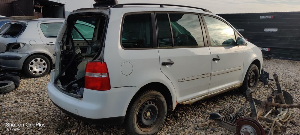 Vindem piese rezultate din dezmembrarea unui Volkswagen Touran