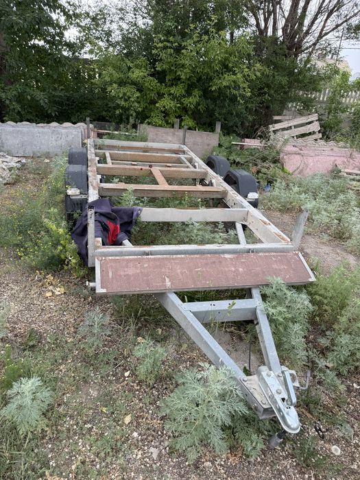Прицеп легковой