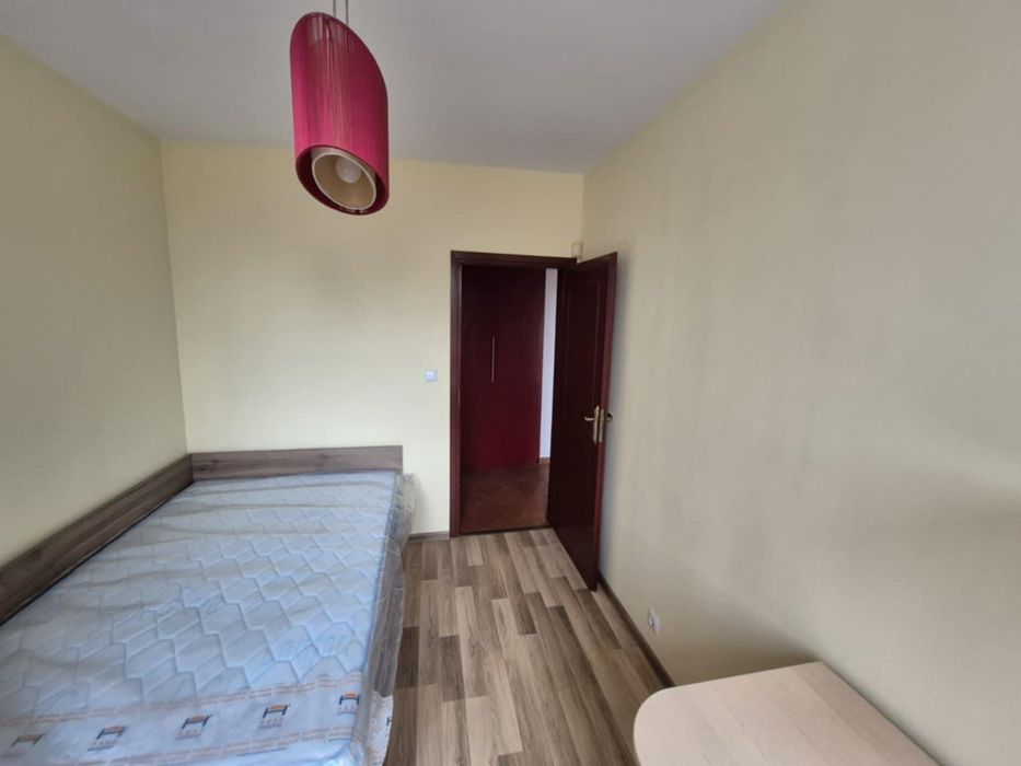 Дава се под наем Тристаен апартамент в София, Стрелбище - 79 кв.м за 900 € - Снимка #5