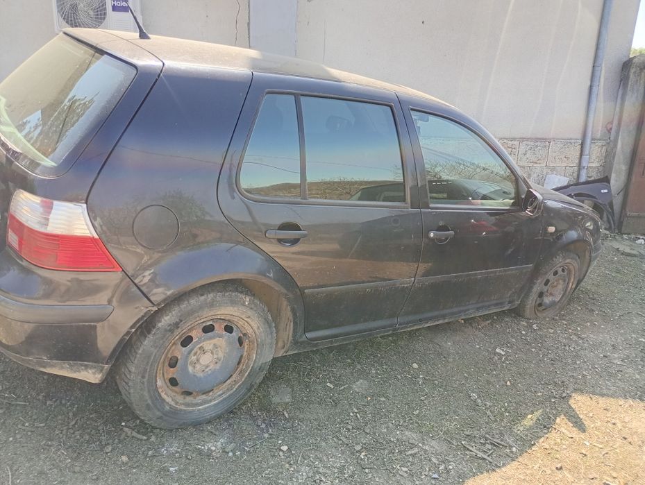 VW golf на части